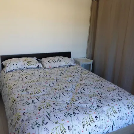 De La Place La Palud-sur-Verdon