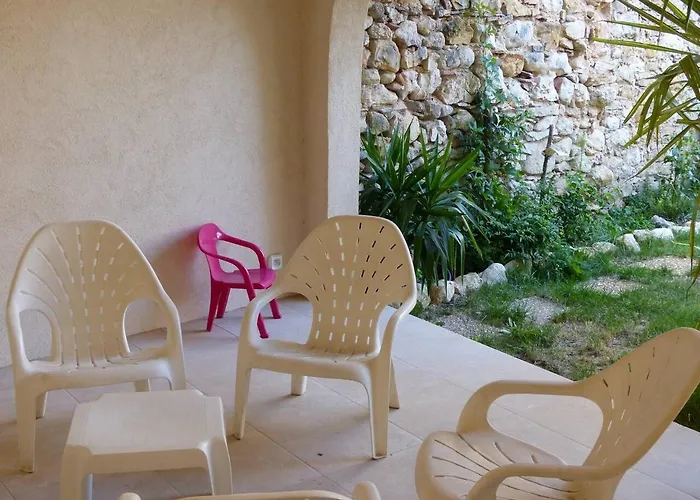 De La Place Semesterbostad *