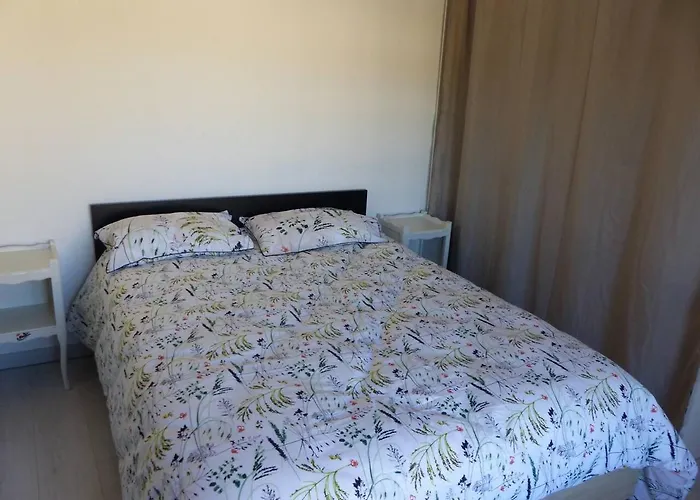 De La Place La Palud-sur-Verdon